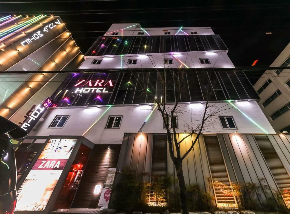 Hotel Zara Changwon Extérieur photo