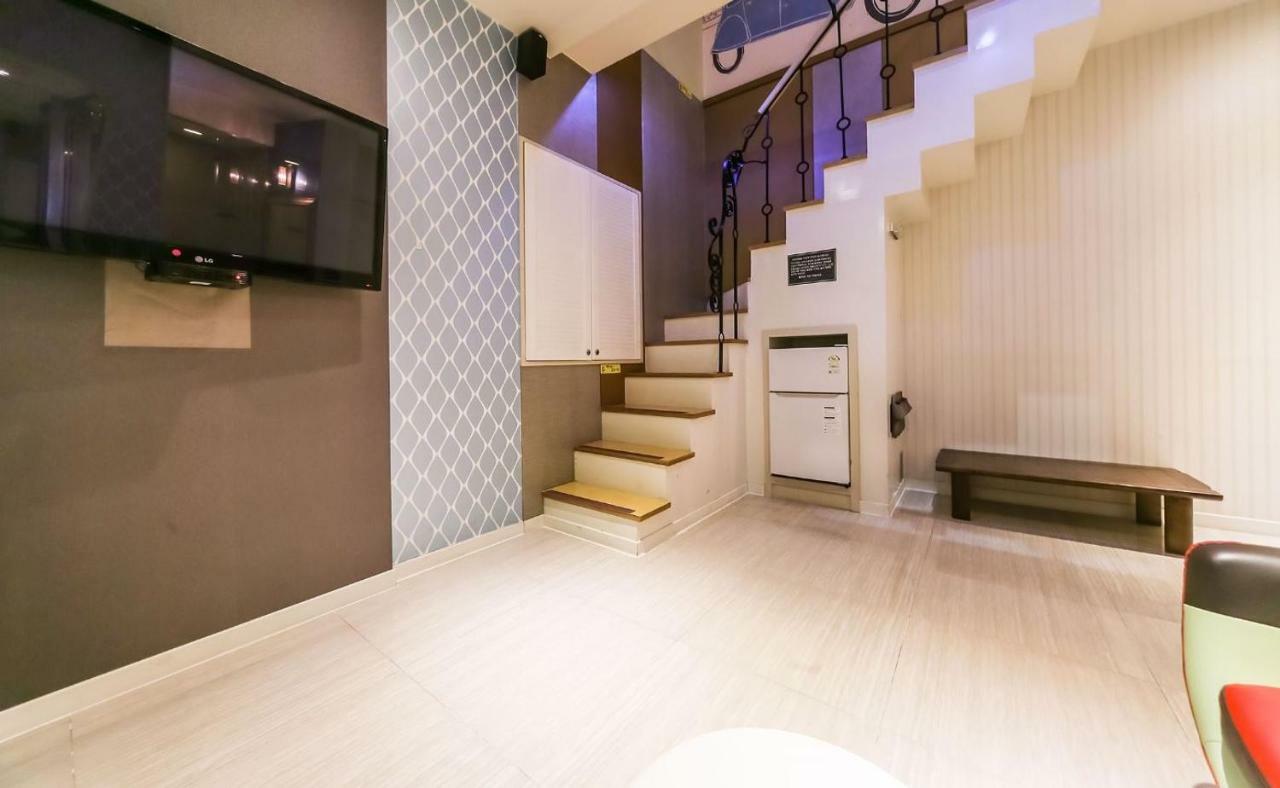 Hotel Zara Changwon Extérieur photo