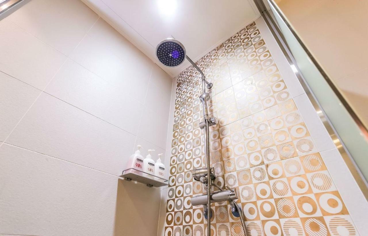 Hotel Zara Changwon Extérieur photo