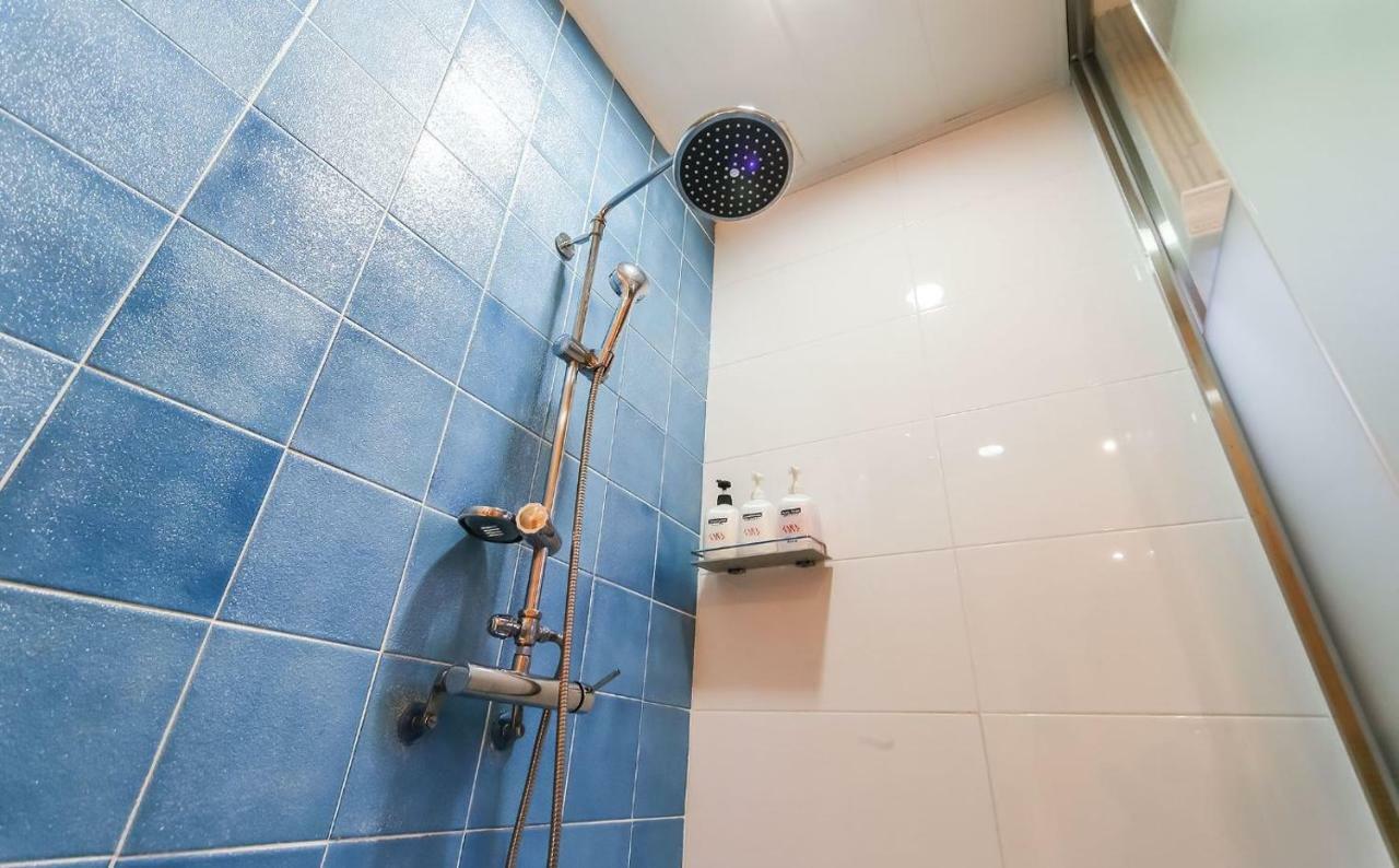 Hotel Zara Changwon Extérieur photo