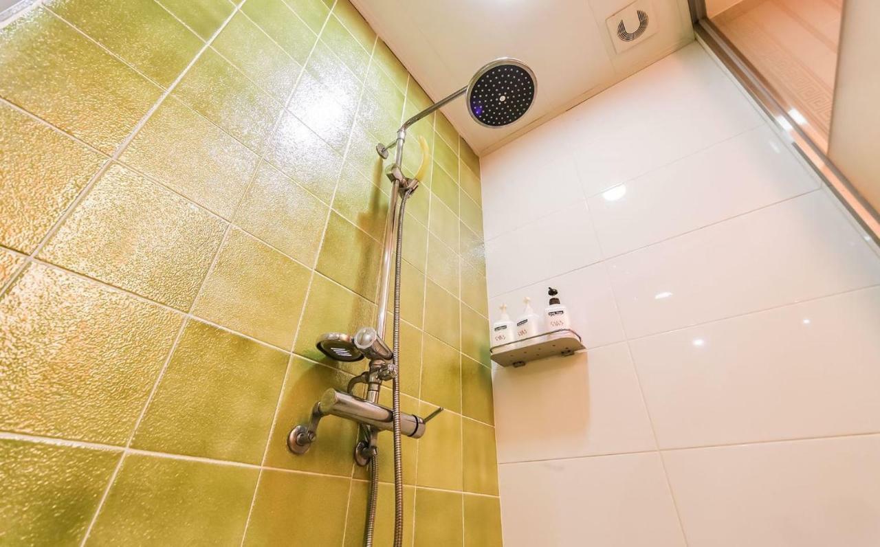 Hotel Zara Changwon Extérieur photo