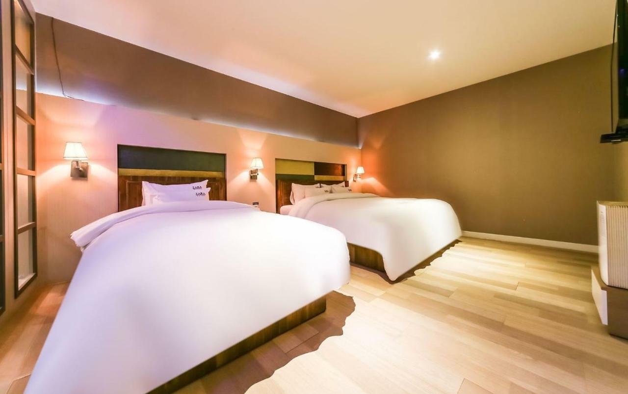 Hotel Zara Changwon Extérieur photo